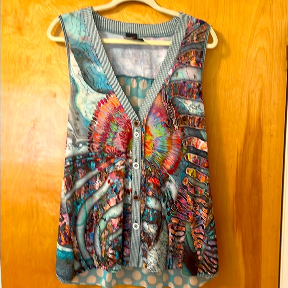 Colorful Sleeveless Women's Top By ANAC. Size Small